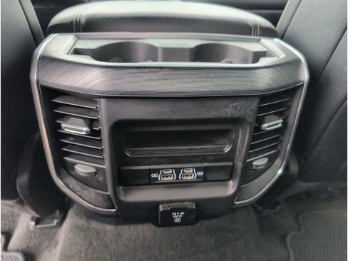 Used 2024 RAM 1500 Laramie image 33