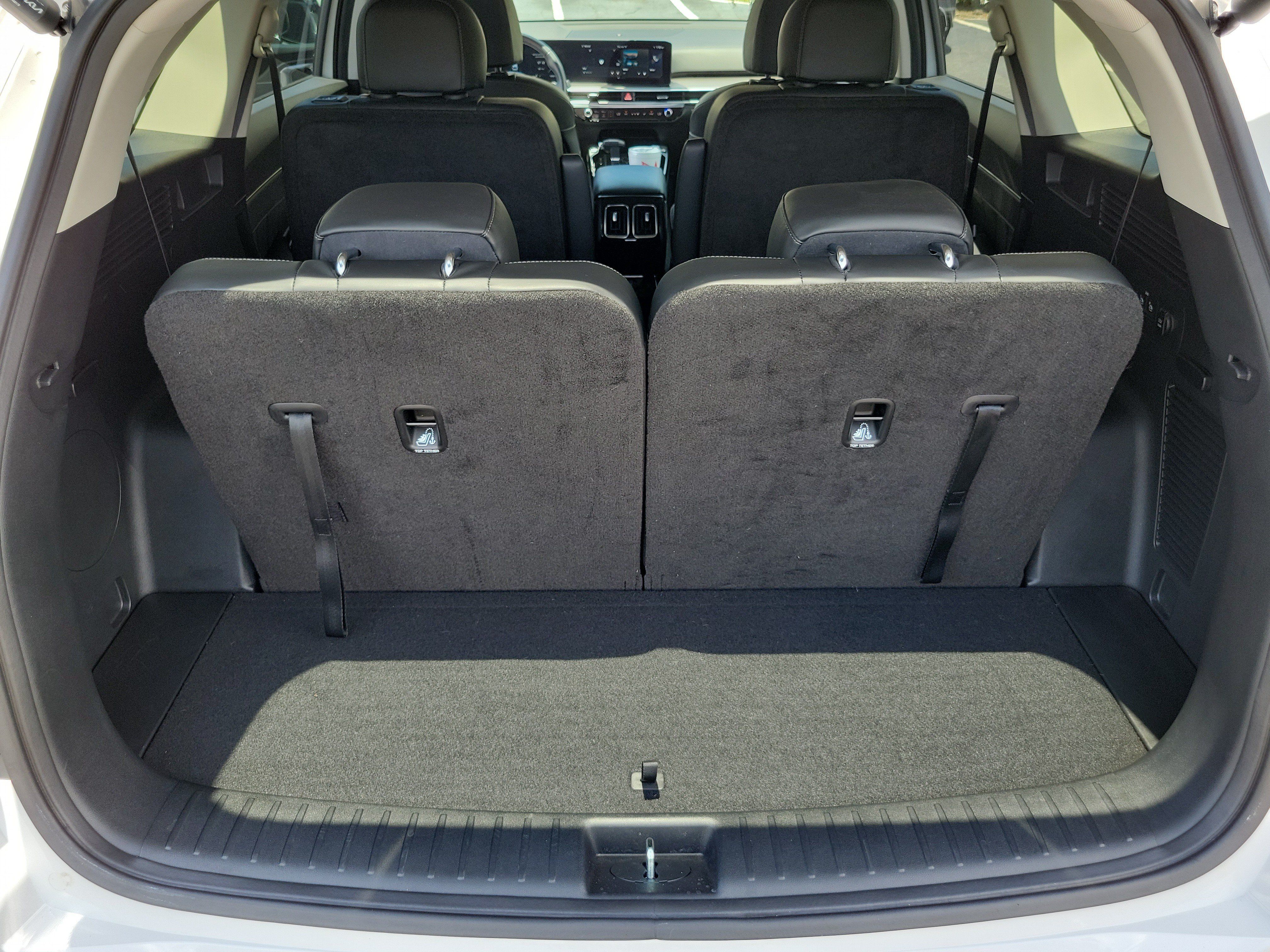 Used 2025 Kia Sorento SX FWD image 12