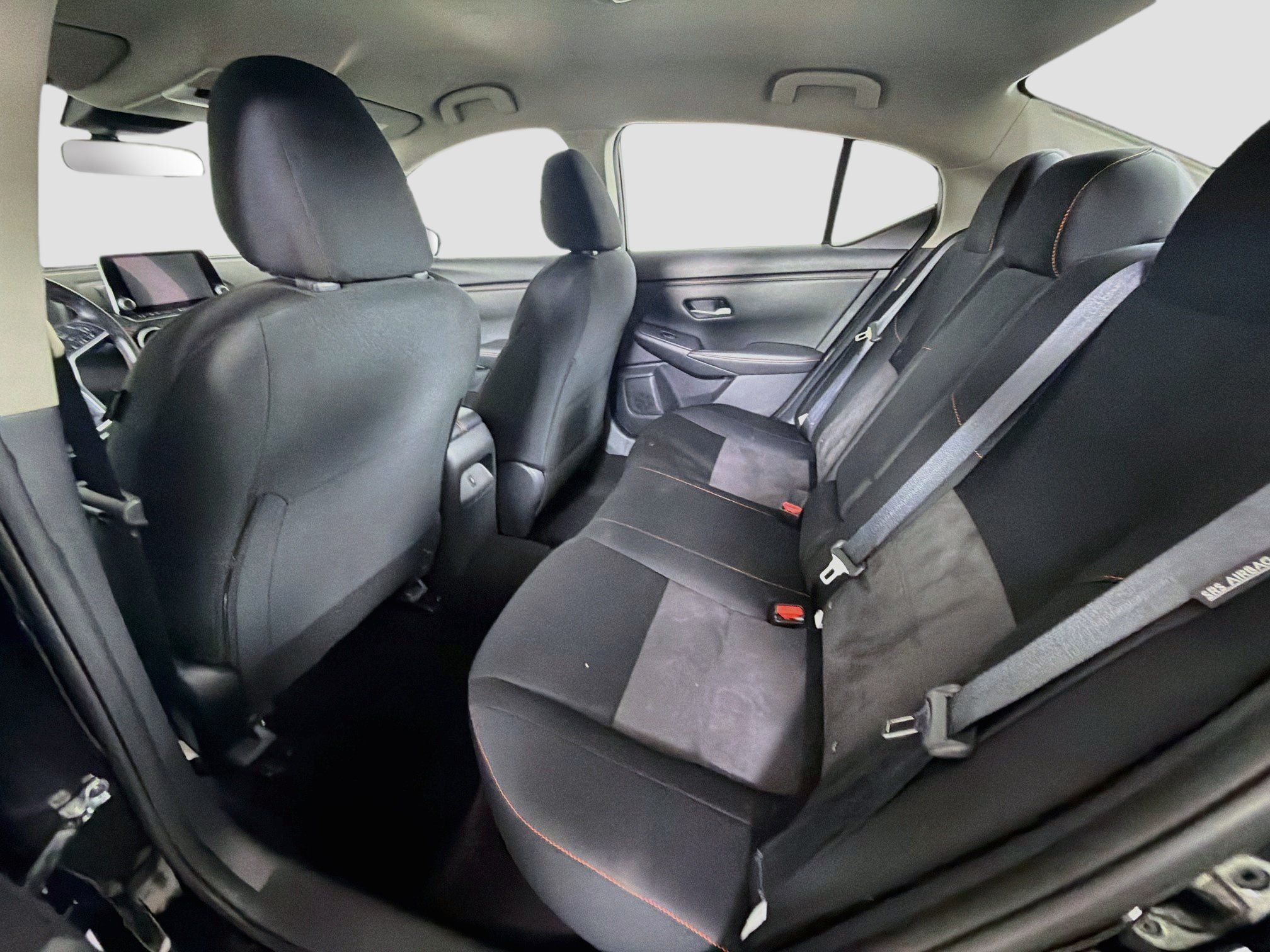 Used 2025 Nissan Sentra SR FWD image 25