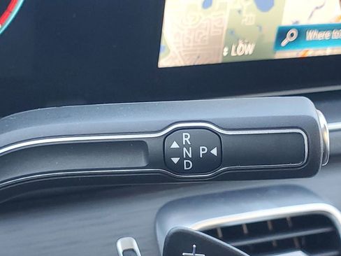 Used 2023 Mercedes-Benz GLS 450 4MATIC image 15