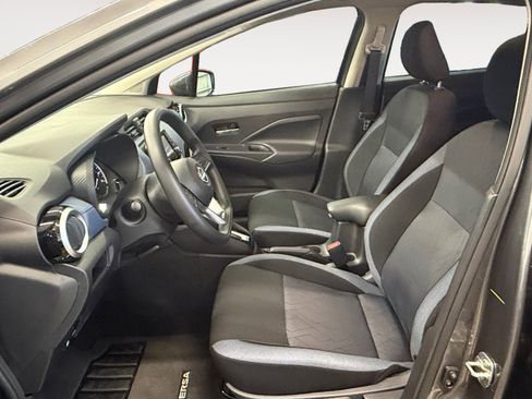 Used 2025 Nissan Versa SV w/ Trunk Package FWD image 23