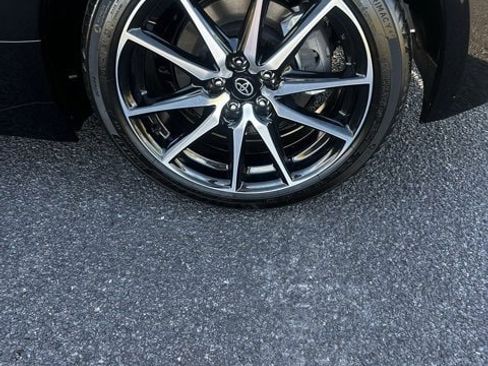 New 2025 Toyota GR86 image 9