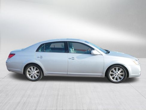 Used 2006 Toyota Avalon Limited FWD image 8