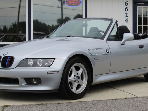 Used 1996 BMW Z3 1.9 RWD image 1