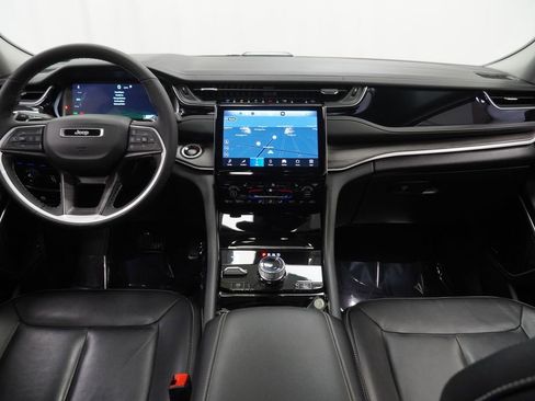 Certified 2022 Jeep Grand Cherokee Limited 4xe image 31