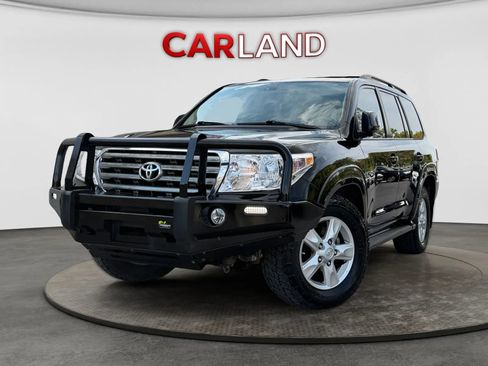Used 2011 Toyota Land Cruiser w/ Upgrade Pkg AWD/4WD image 1