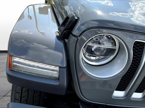 Used 2020 Jeep Wrangler Unlimited Sahara AWD/4WD image 34