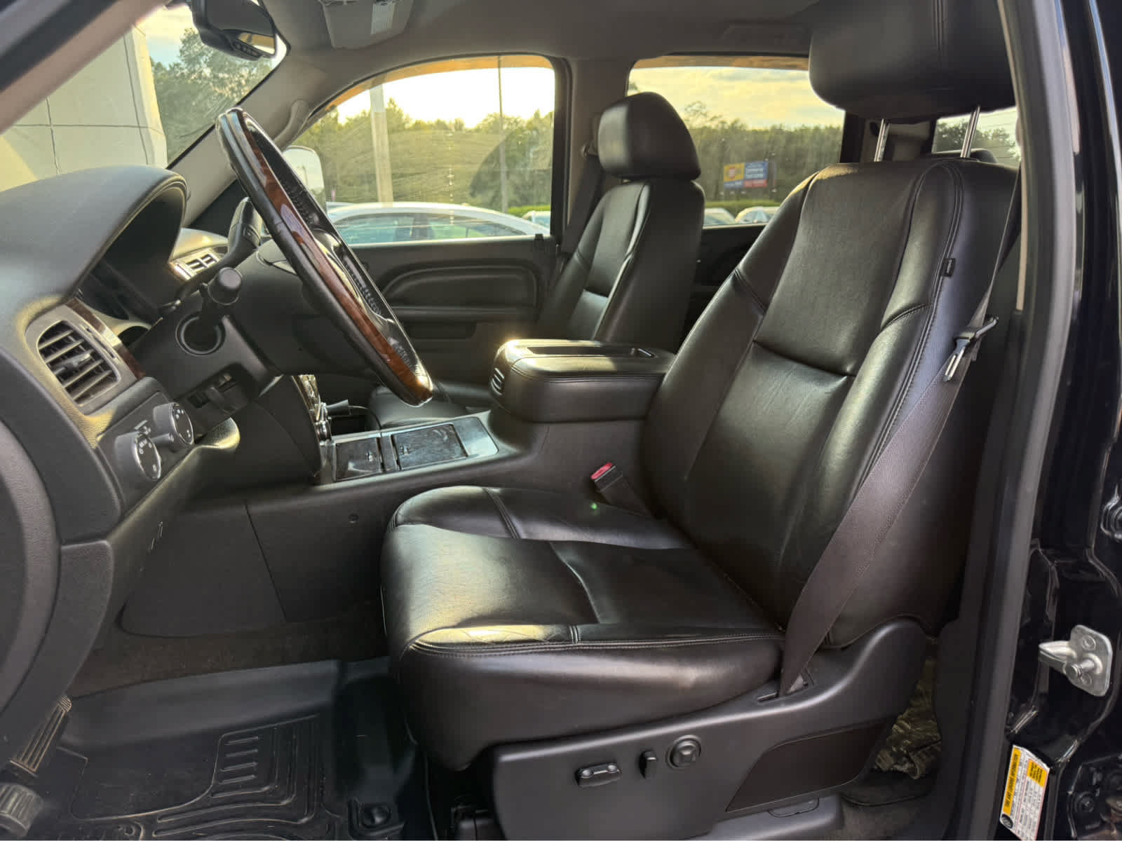 Used 2013 GMC Sierra 2500 Denali AWD/4WD image 5