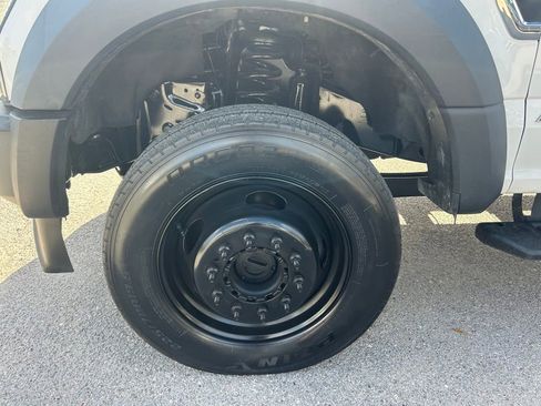 Used 2021 Ford F450 XL image 18