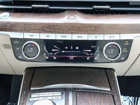 Used 2023 Genesis G80 2.5T w/ Advanced Package image 13