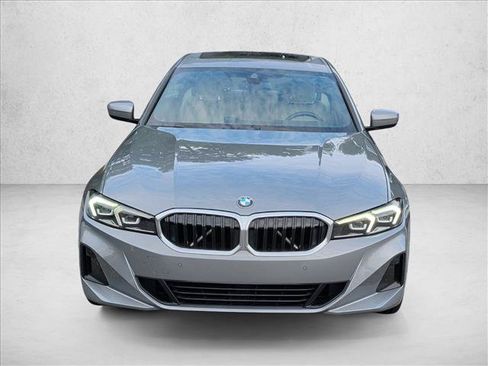 Used 2023 BMW 330i xDrive Sedan w/ Premium Package AWD/4WD image 2