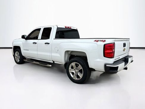 Used 2019 Chevrolet Silverado 1500 Custom image 8
