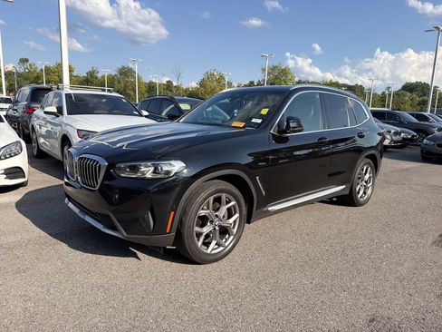 Used 2023 BMW X3 sDrive30i w/ Premium Package RWD image 3