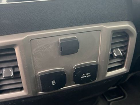 Used 2020 Ford F350 Lariat image 8