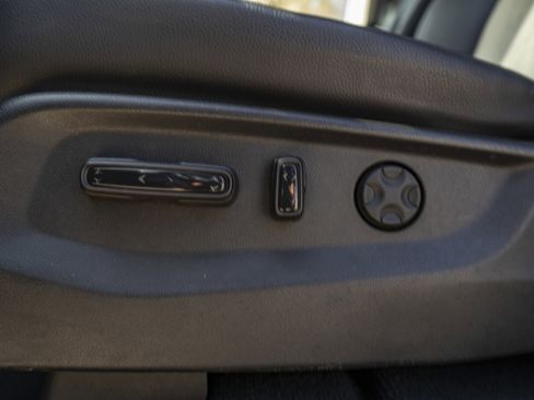 Certified 2025 Honda Odyssey EX-L image 40