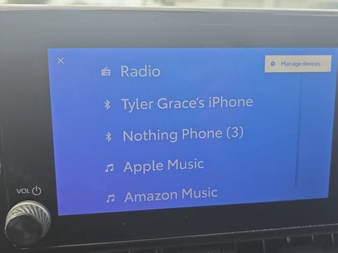 Used 2023 Toyota RAV4 XLE image 20