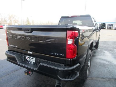 Certified 2024 Chevrolet Silverado 2500 Custom w/ Custom Convenience Package image 5
