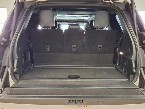Used 2025 Lincoln Navigator Reserve w/ Jet Appearance Package AWD/4WD image 26