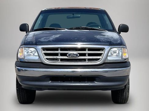 Used 2000 Ford F150 XL RWD image 3