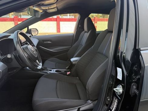 Used 2022 Toyota Corolla SE FWD image 23