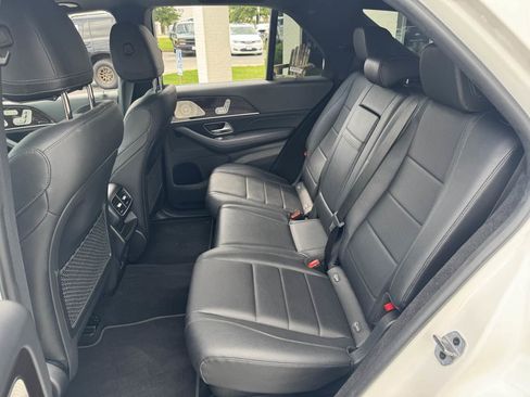 Used 2024 Mercedes-Benz GLE 350 4MATIC image 12