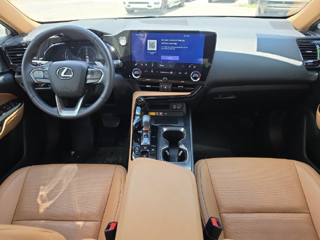 Used 2022 Lexus NX 350h AWD image 9