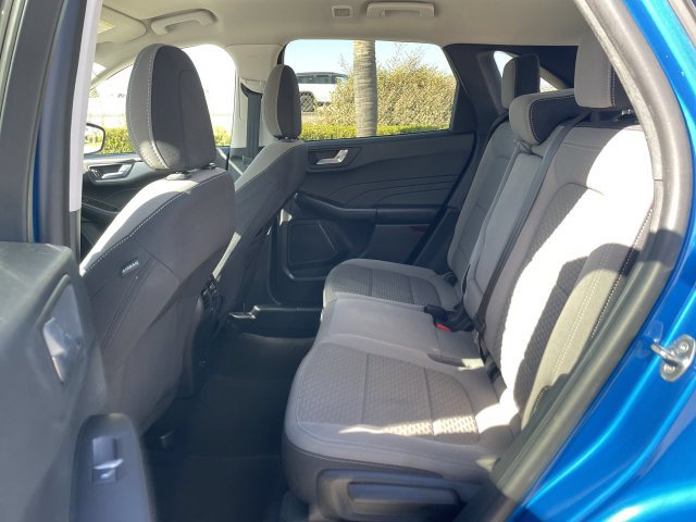 Used 2021 Ford Escape SE w/ SE Sport Appearance Package FWD image 25
