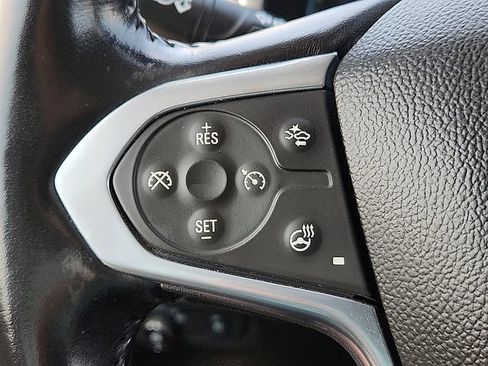 Used 2021 Chevrolet Traverse RS w/ LPO, Floor Liner Package FWD image 18