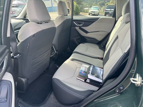 Used 2022 Subaru Forester Premium w/ Popular Package #2 AWD/4WD image 10