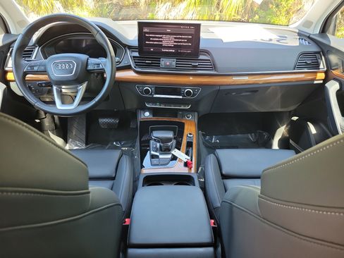 Certified 2023 Audi Q5 e Premium Plus AWD/4WD image 12