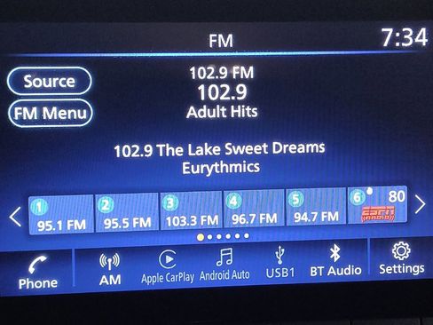 Used 2024 Nissan Sentra SV image 25