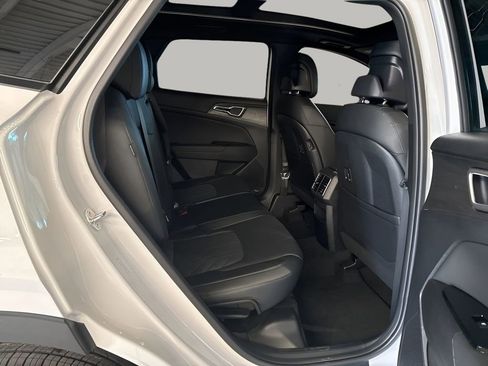 New 2025 Kia Sportage X-Line w/ Premium Package image 28