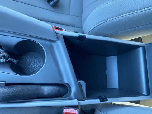 Used 2025 Hyundai Elantra Sport image 20