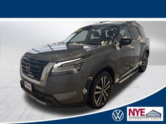 Used 2023 Nissan Pathfinder Platinum w/ Lighting Package (N93) 360° Tour
