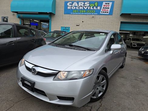 Used 2010 Honda Civic LX image 2