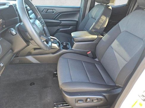 Used 2024 Chevrolet Colorado Trail Boss w/ Technology Package image 16