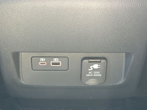 Used 2023 Nissan Frontier PRO-4X w/ Pro Convenience Package image 33