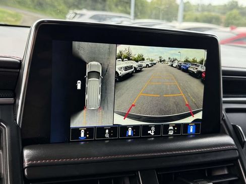 Certified 2022 Chevrolet Tahoe RST w/ Sport Performance Package AWD/4WD image 16