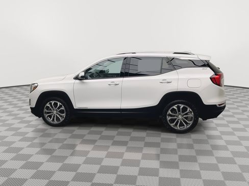 Used 2020 GMC Terrain SLT w/ Preferred Package image 38
