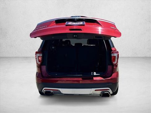 Used 2016 Ford Explorer Platinum AWD/4WD image 7