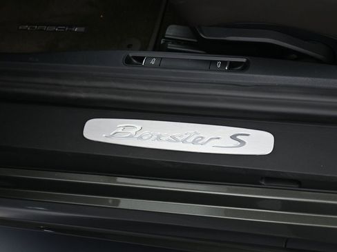 Certified 2021 Porsche 718 Boxster S image 16