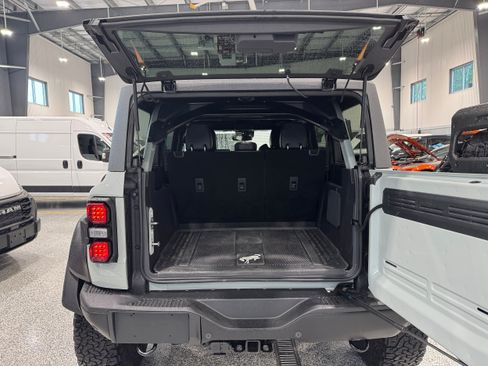 Used 2023 Ford Bronco Raptor AWD/4WD image 5