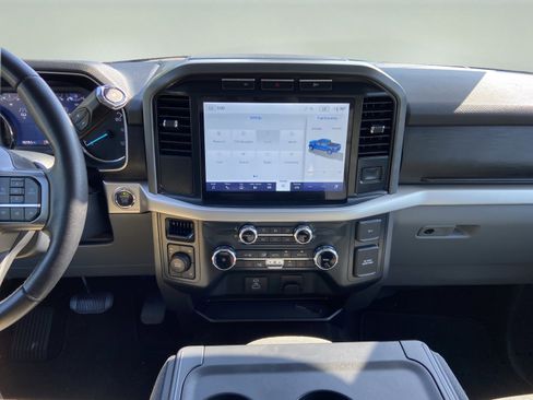 Certified 2022 Ford F150 XLT w/ Equipment Group 302A High image 14