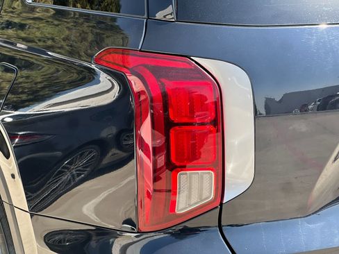 Used 2024 Hyundai Palisade SEL FWD image 29