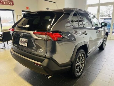 Used 2025 Toyota RAV4 XLE Premium w/ Weather Package image 5