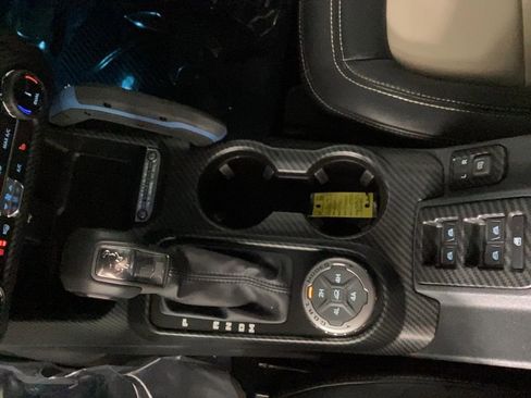 Used 2022 Ford Bronco Wildtrak image 23