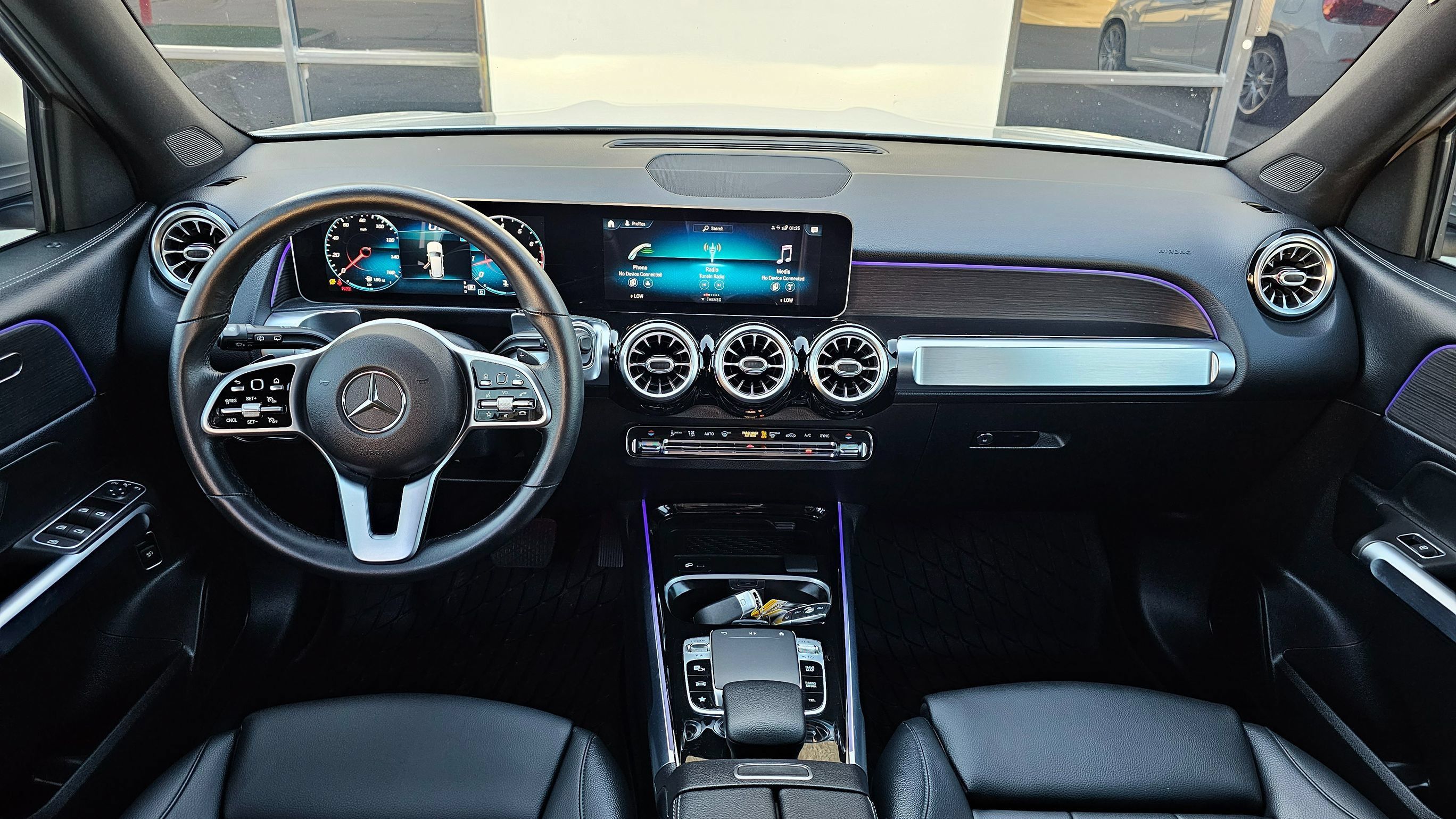 Used 2020 Mercedes-Benz GLB 250 image 22