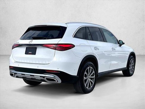 Certified 2023 Mercedes-Benz GLC 300 image 2