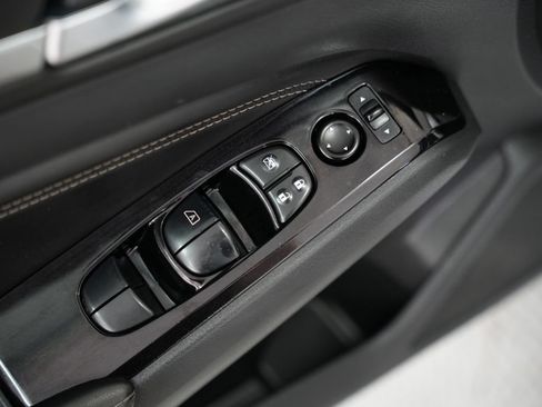 Used 2021 Nissan Altima 2.5 SV FWD image 39