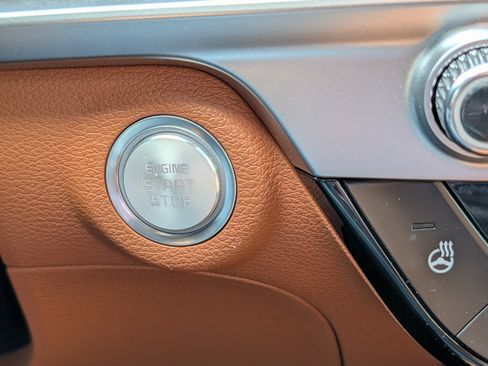 Certified 2025 Kia Telluride AWD image 29